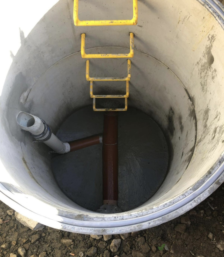 sanitary sewer manhole install
