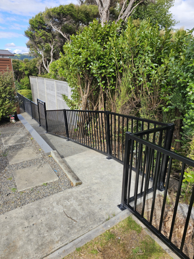 New Aluminium fence