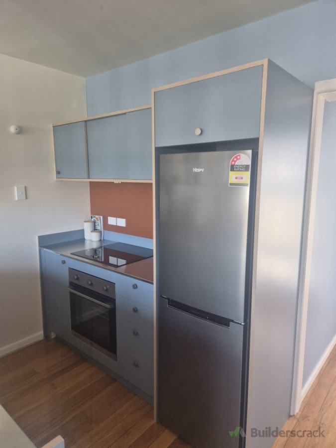 Custom made kitchen cabinets