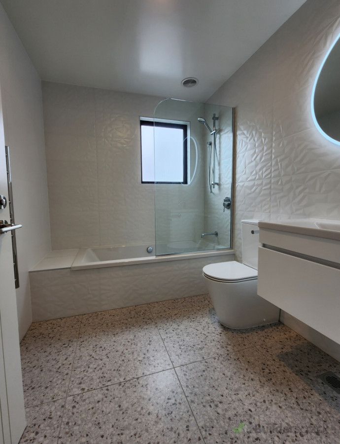 Bathroom floor and walls tile installation