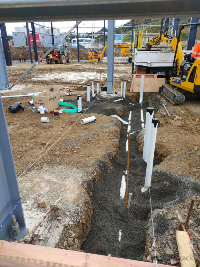 Drainage pipe laying