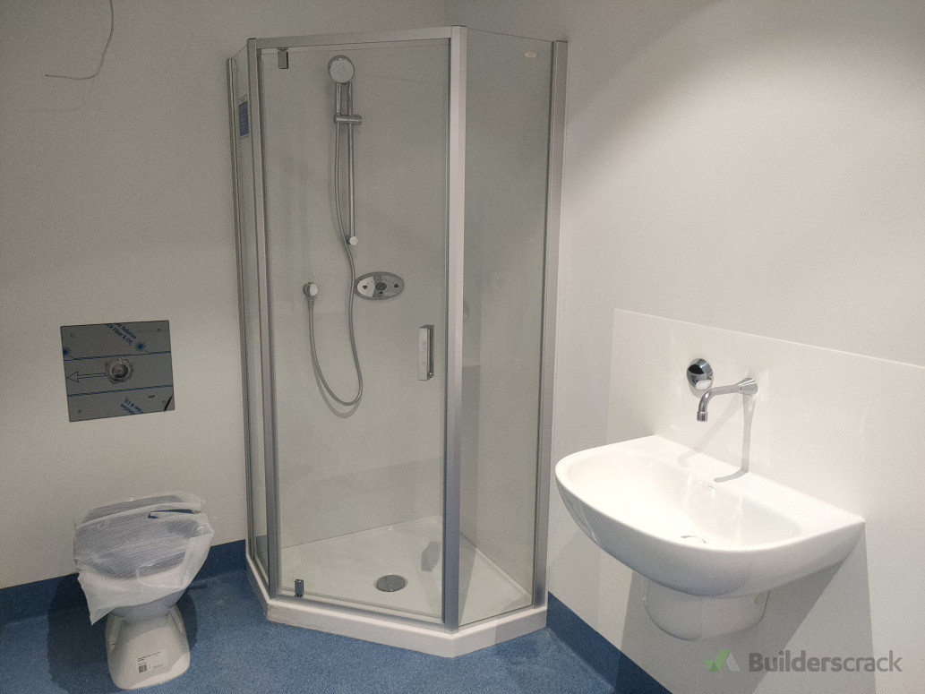 Shower, toilet and vanity new installation