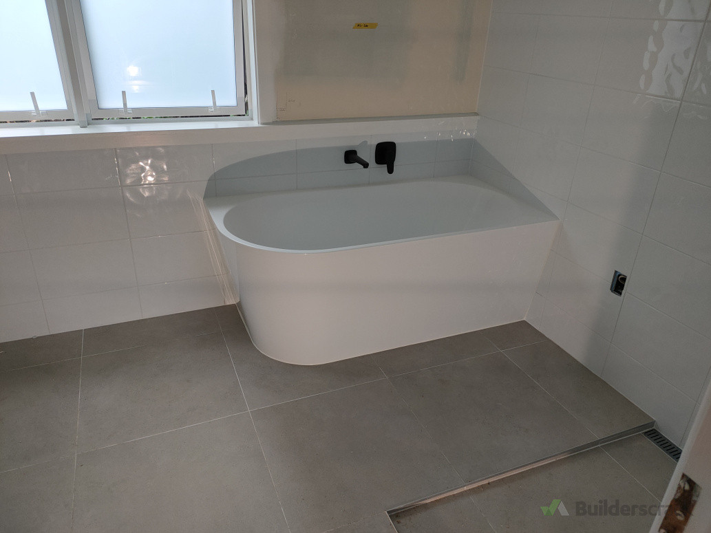 New bath tub installation