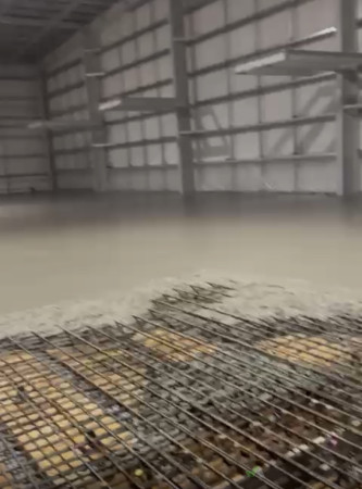 On going concrete slab pour