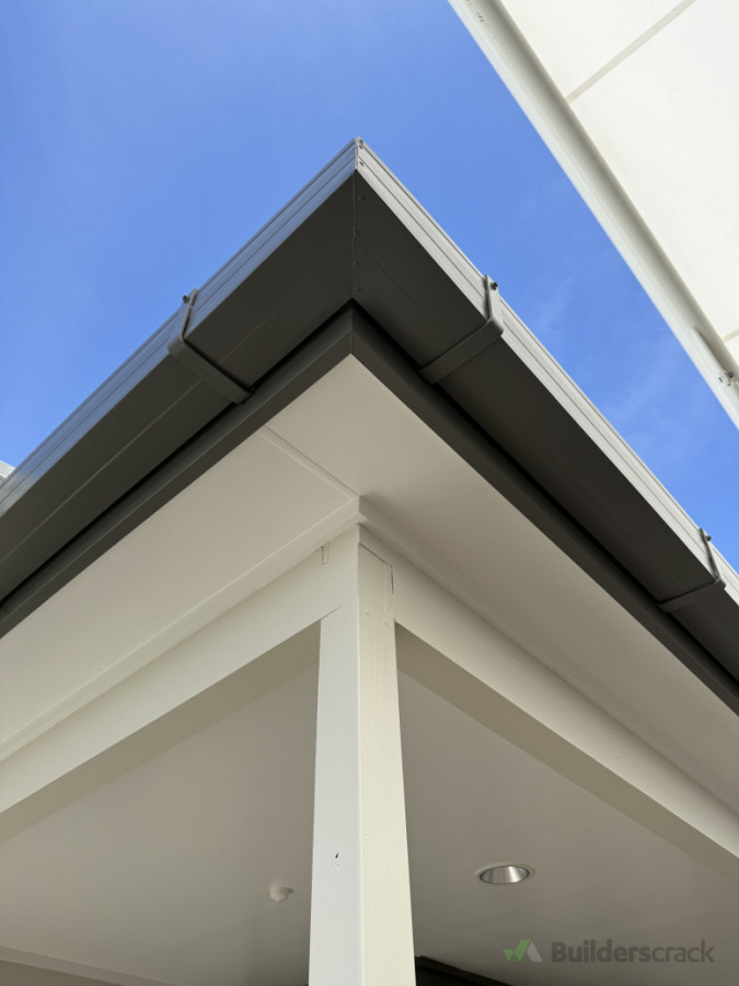 Tidy edges and lines