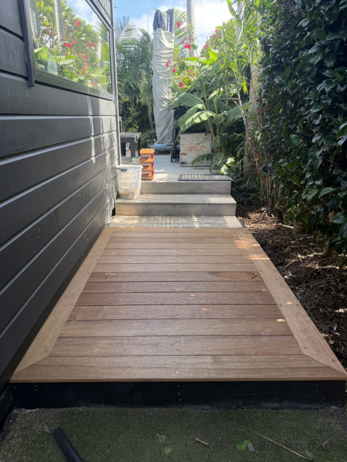 Turning old sandpit into platform extension