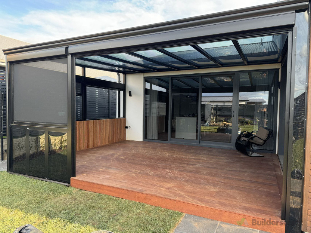 Deck Extension with Custom Outdoor Screen