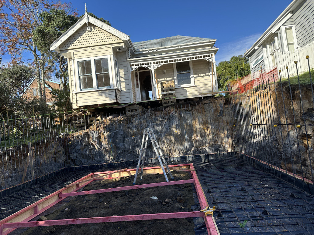 House repositioning & Basement level formed then House repositioned on top