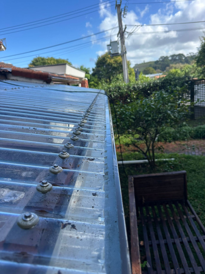 Gutter cleaning
