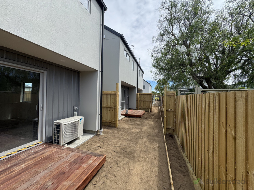 Multi unit townhouses