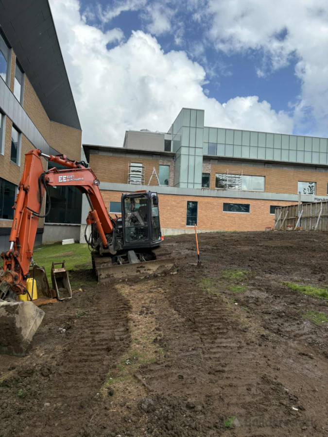 Topsoiling completed at manukau district court