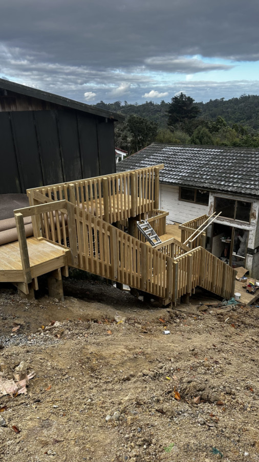 New entry decks and stairs plus platform for lift
