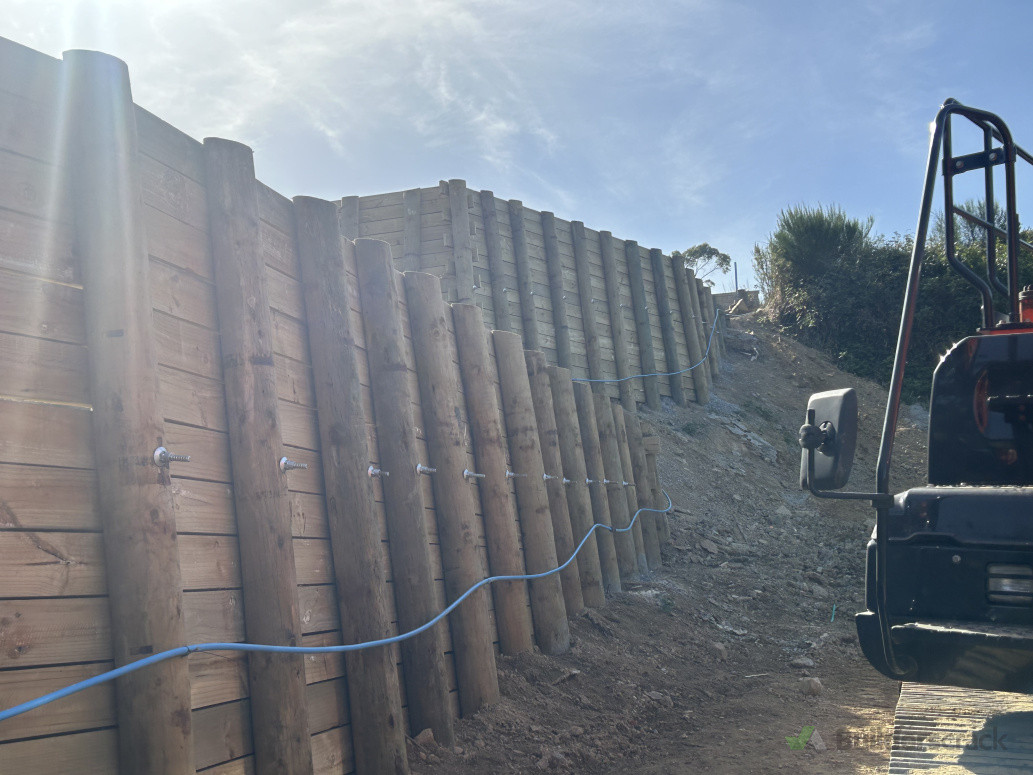Retaining walls
