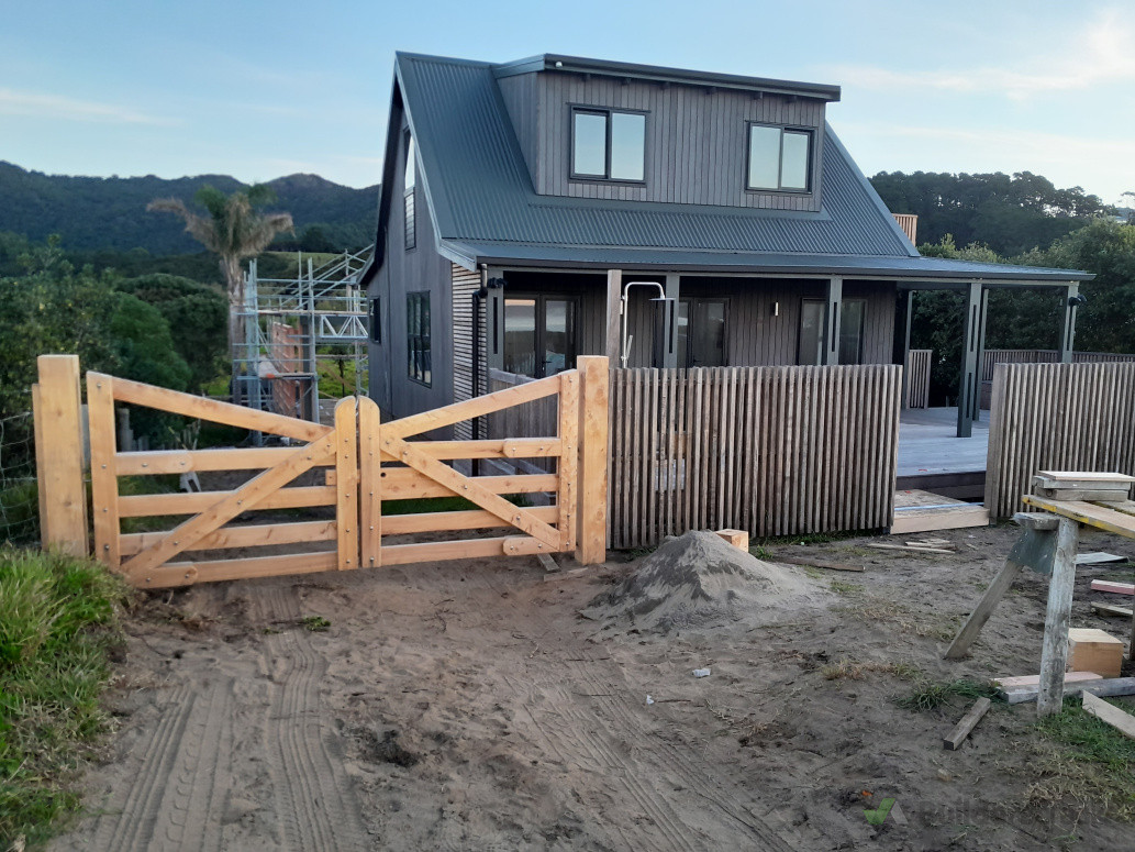 Gate Install