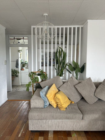 Hallway/ living-room screen