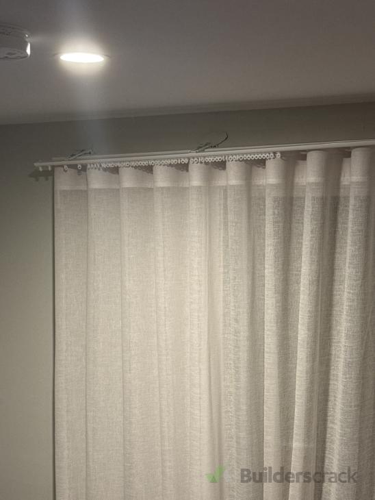Curtain rail pulled Gib off wall (#1259239) | Builderscrack