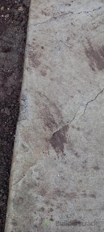 Concrete Pad Damaged (#1259659) | Builderscrack