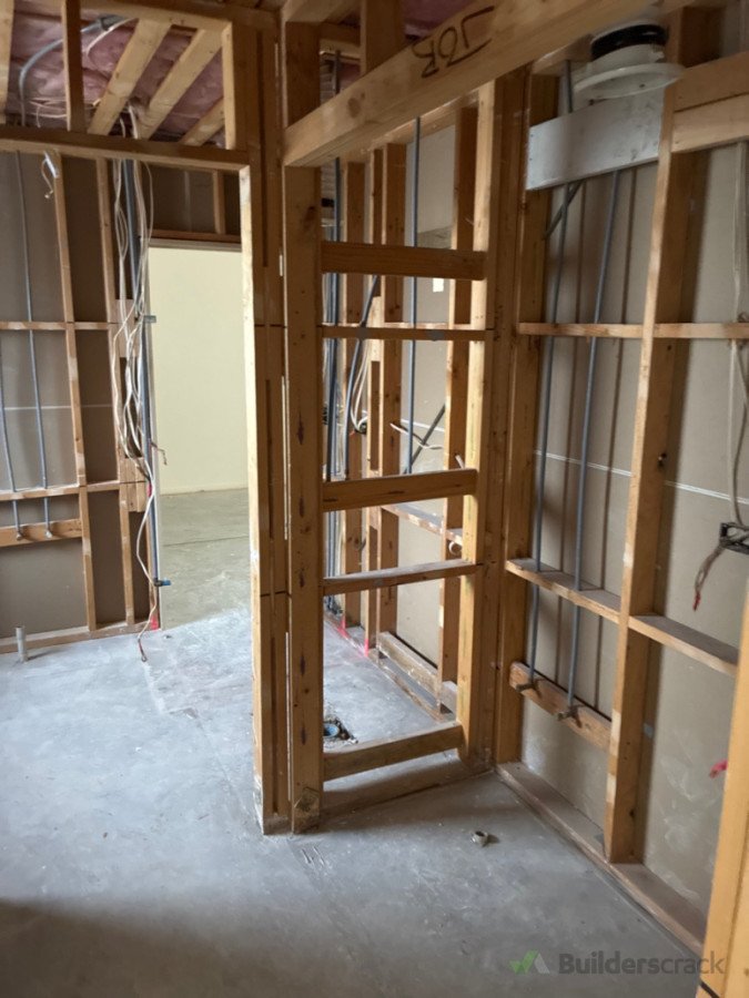 Bathroom & Laundry Reno
