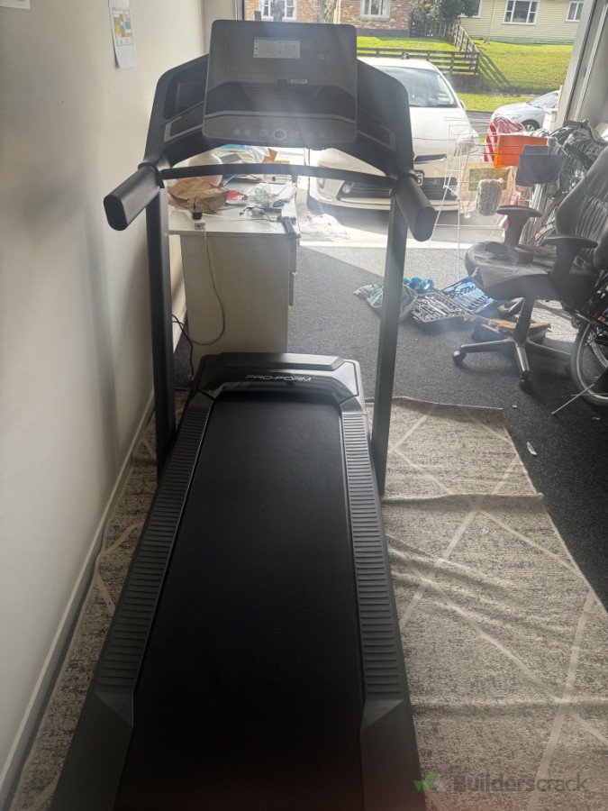 Treadmill assembly