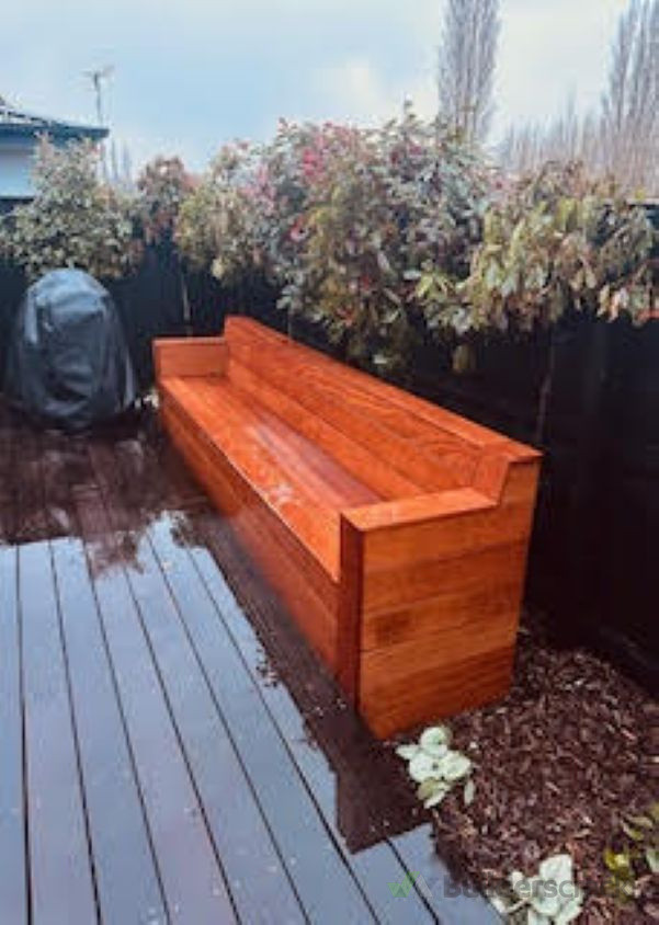 Kwila seat
