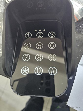 Keypad  for the gate motor.