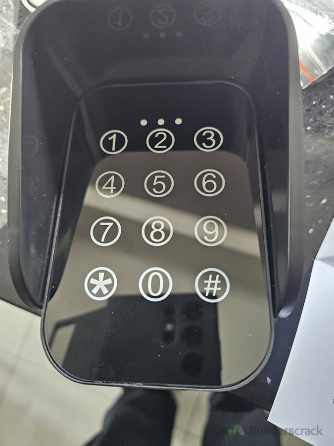 Keypad  for the gate motor.
