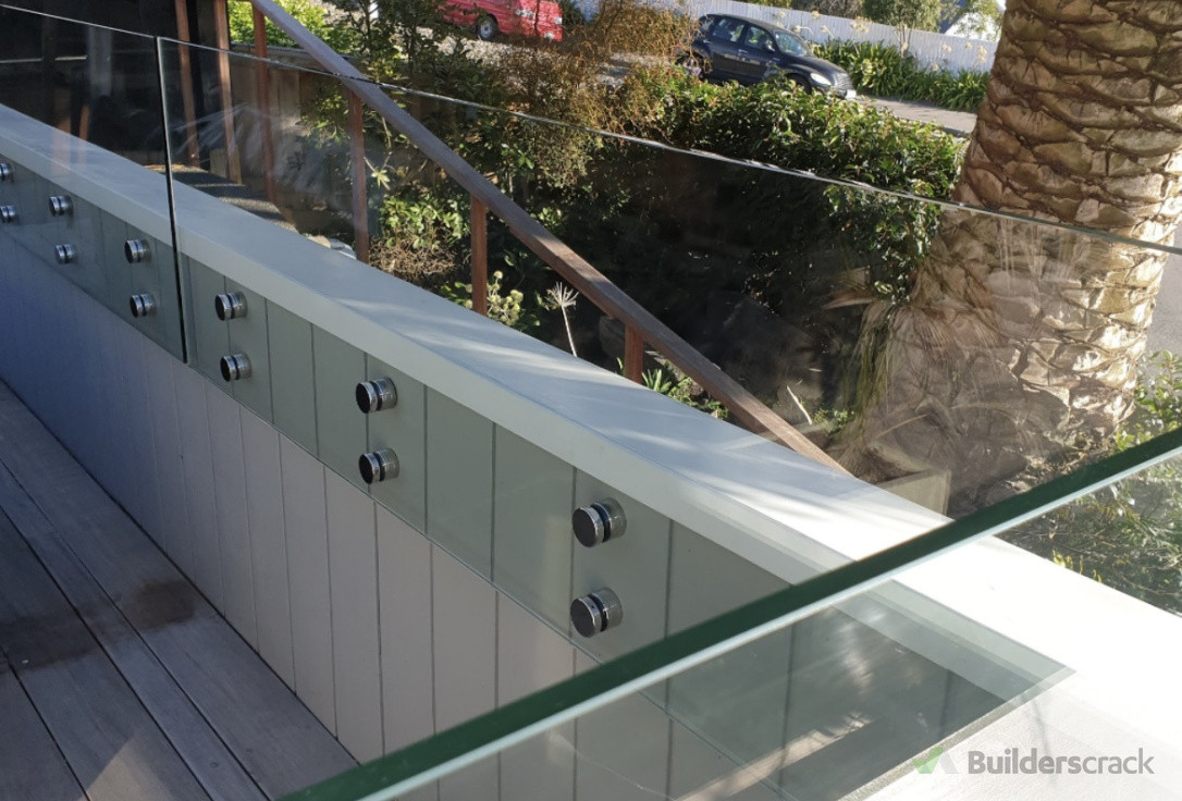 Glass Windbreak/Legal Height Fix