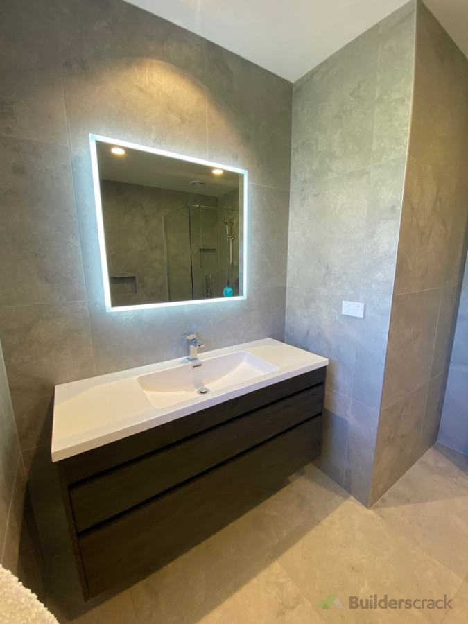 Full Bathroom reno - after