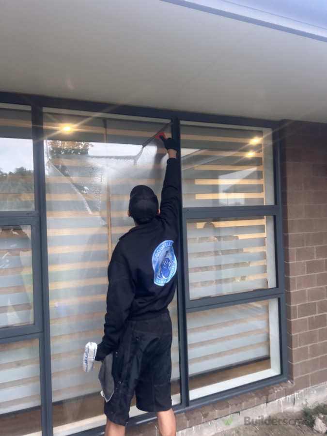 Squeegee window clean