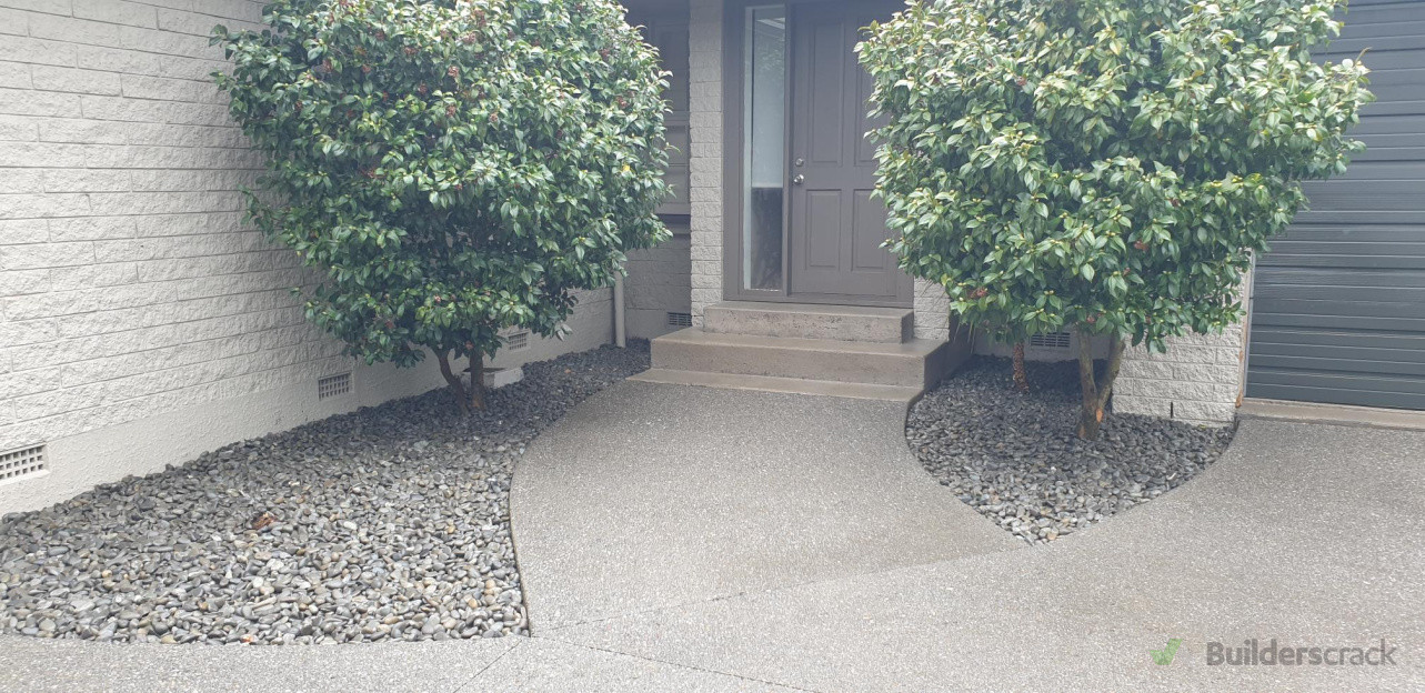 Pressure Washing Entrance Way