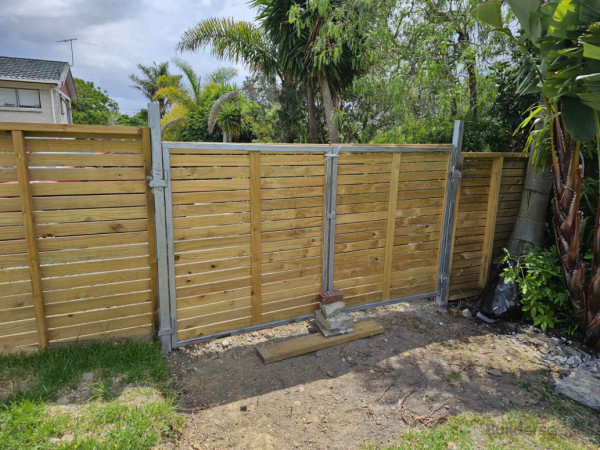 Timber and Steel finish fencing.