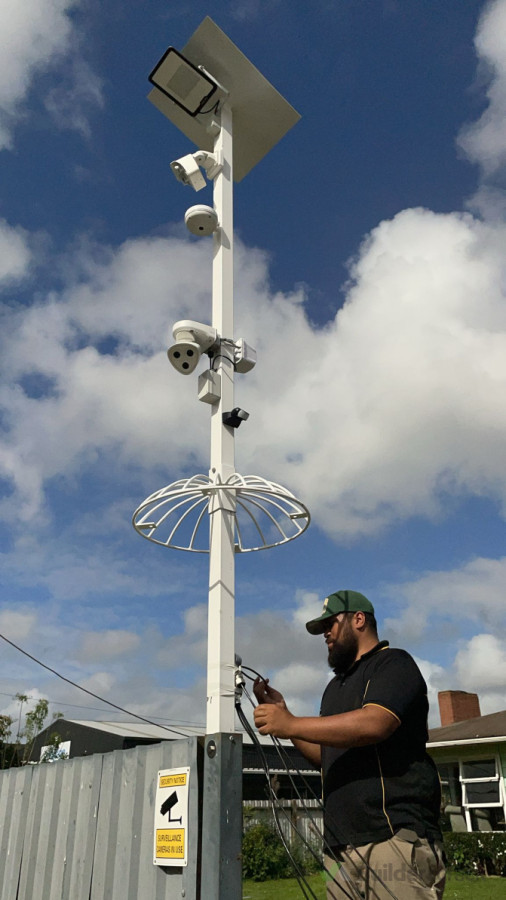 Security tower that was built from scratch.  1x ultra zoom camera, 1x number plate recognition, 1x fish eye camera 360 degrees site. included a motion sensor and flood light that was only activated at sunset