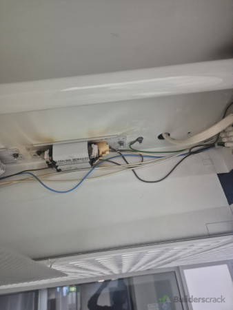 Faulty ballast - before