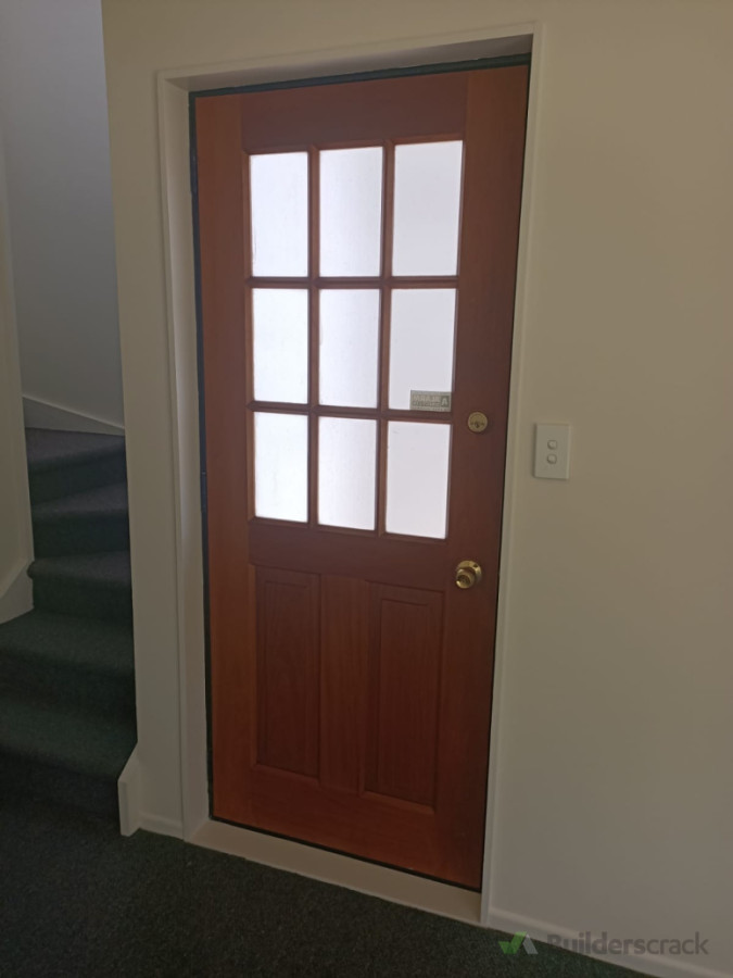 After(Interior Front door painting and polishing)