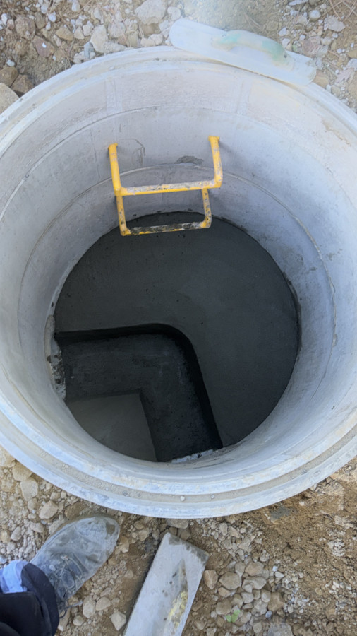 Benched and plaster manhole