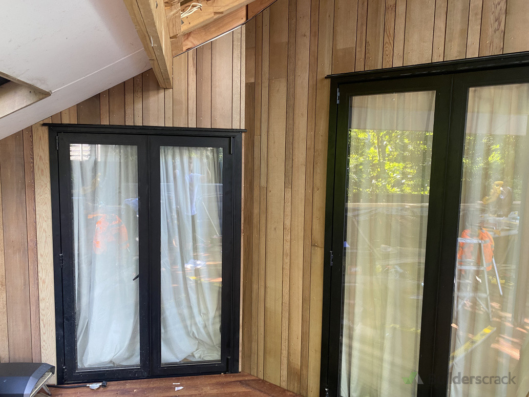 VERTICAL SHIPLAP CEDAR CLADDING, PARNELL