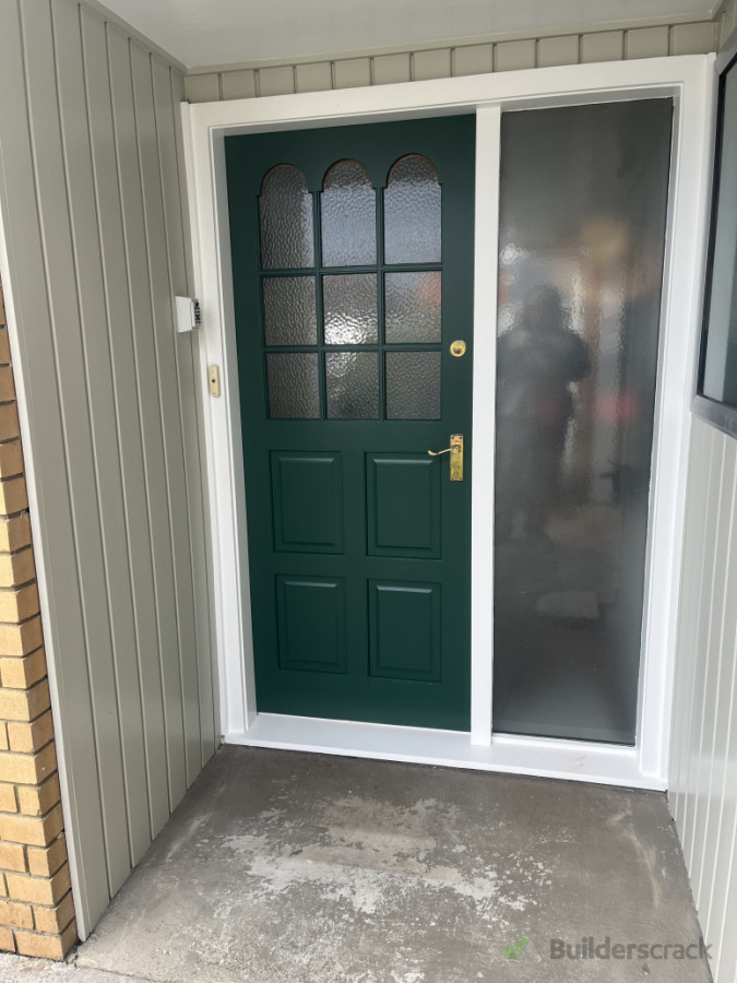 Front door feature