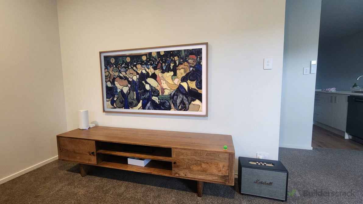 TV installation with concealed cabling