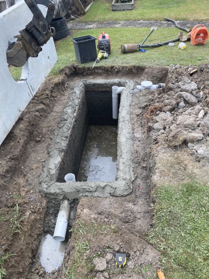 Septic tank repairs