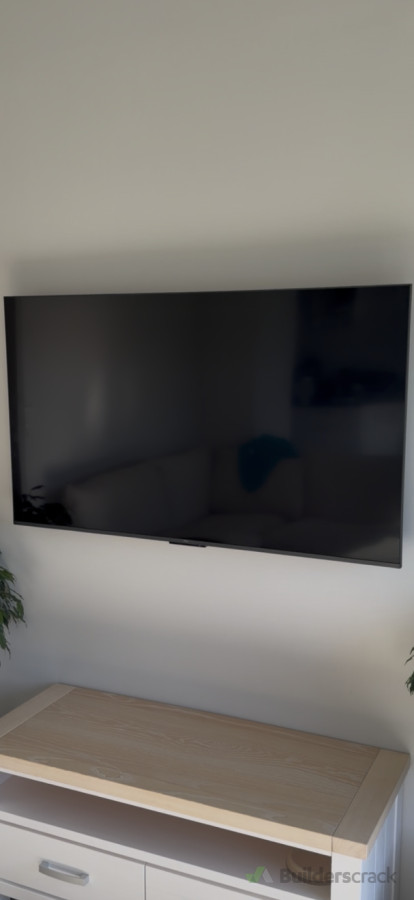 Clean TV installations - hiding all cabling