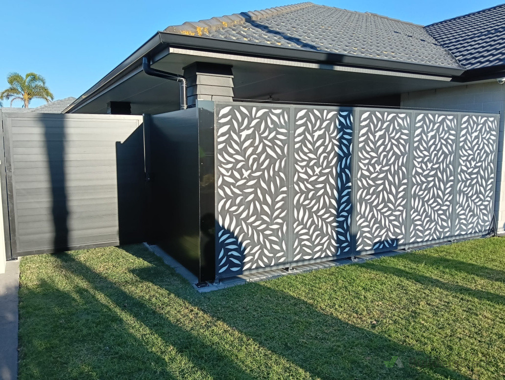Aluminium Privacy Fencing