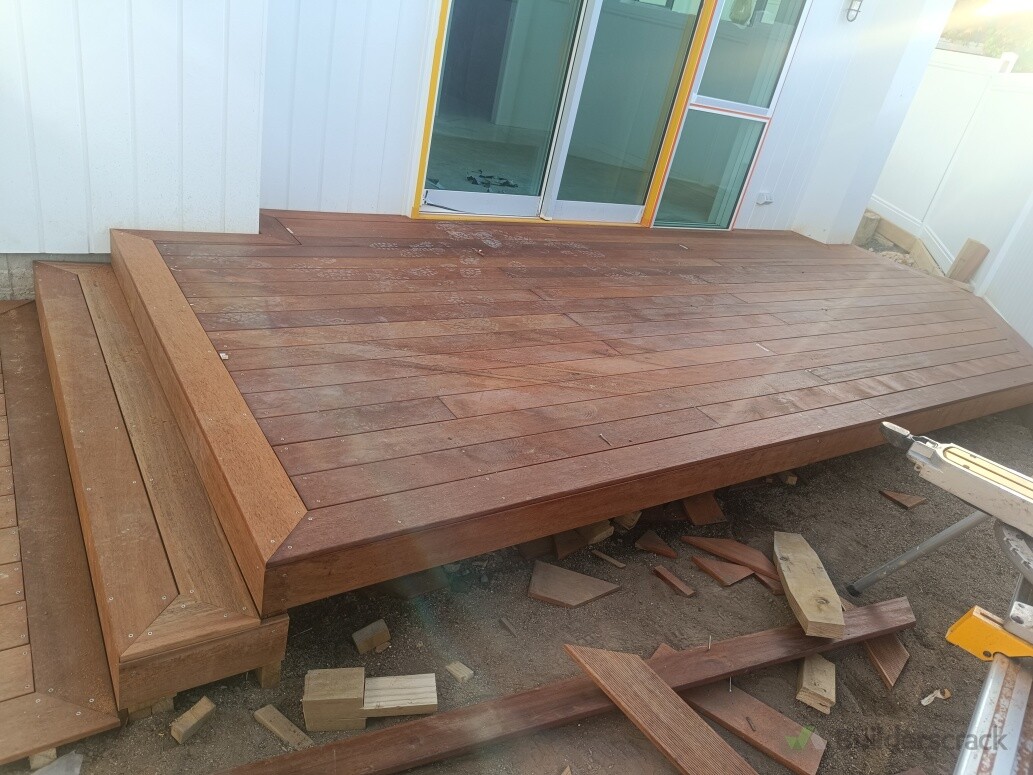 kwila deck at 78 Bramley drive farm cove