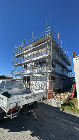Scaffold for New Build in Carterton