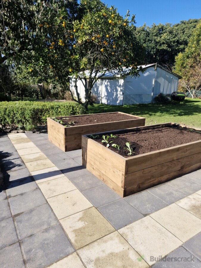 Raised Gardens/Landscaping