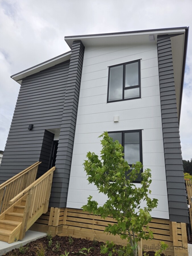 New build town houses