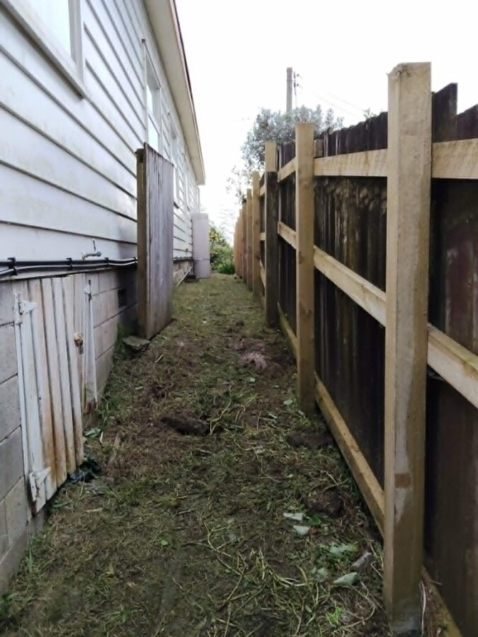 side of propery lawn cut