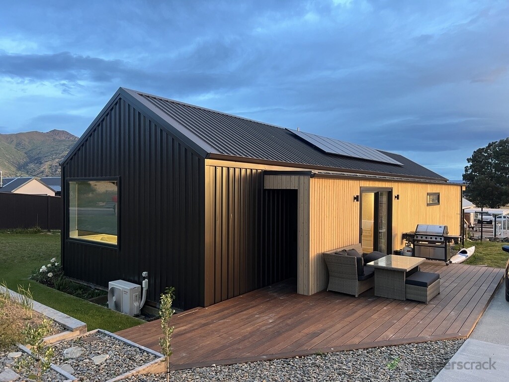 New house at Lake Hawea
