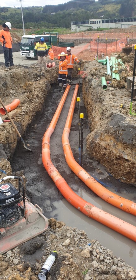 High Voltage Power Installation, Higgins