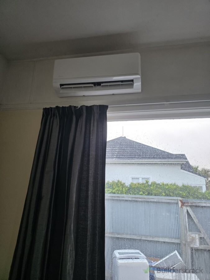 Indoor midea unit