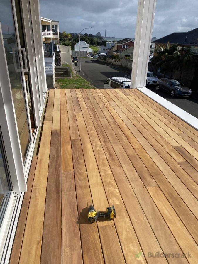 Garapa deck